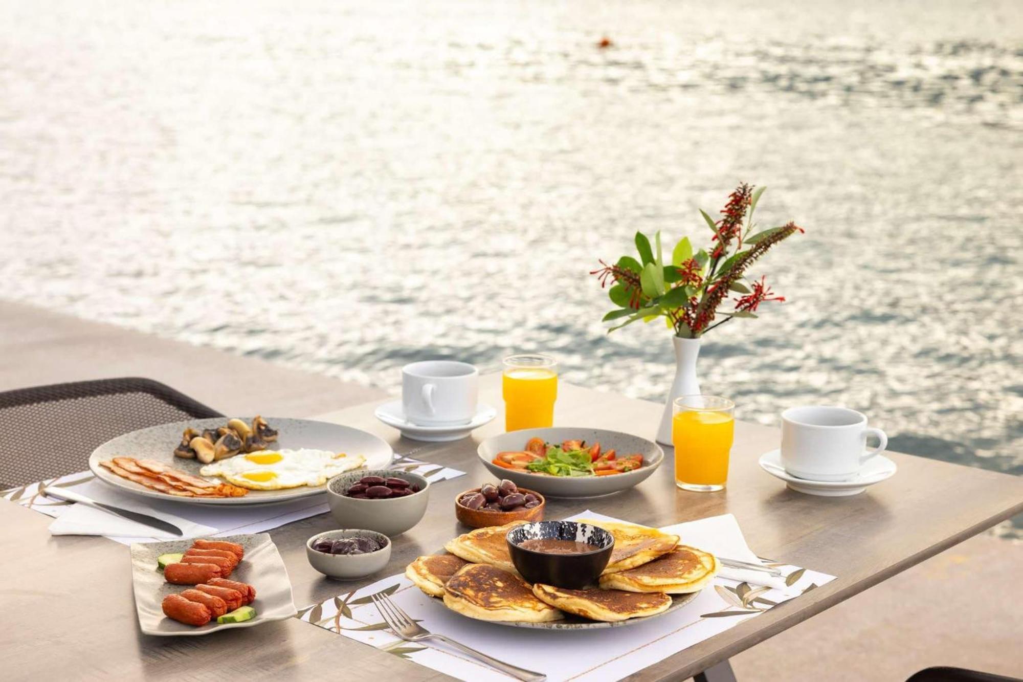 Hotel Aeolis